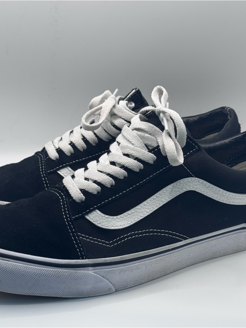 VANS Off The Wall Old Skool Black/White Casual Shoes Sneakers Unisex Sz M9.5 W11